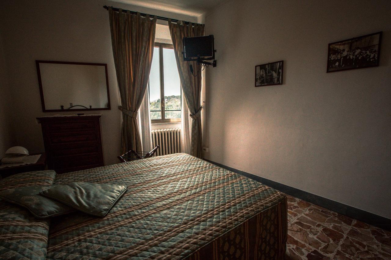 Albergo Guastini 皮蒂利亚诺 外观 照片