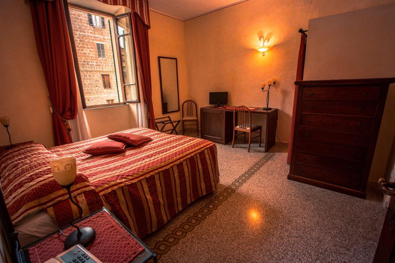 Albergo Guastini 皮蒂利亚诺 外观 照片